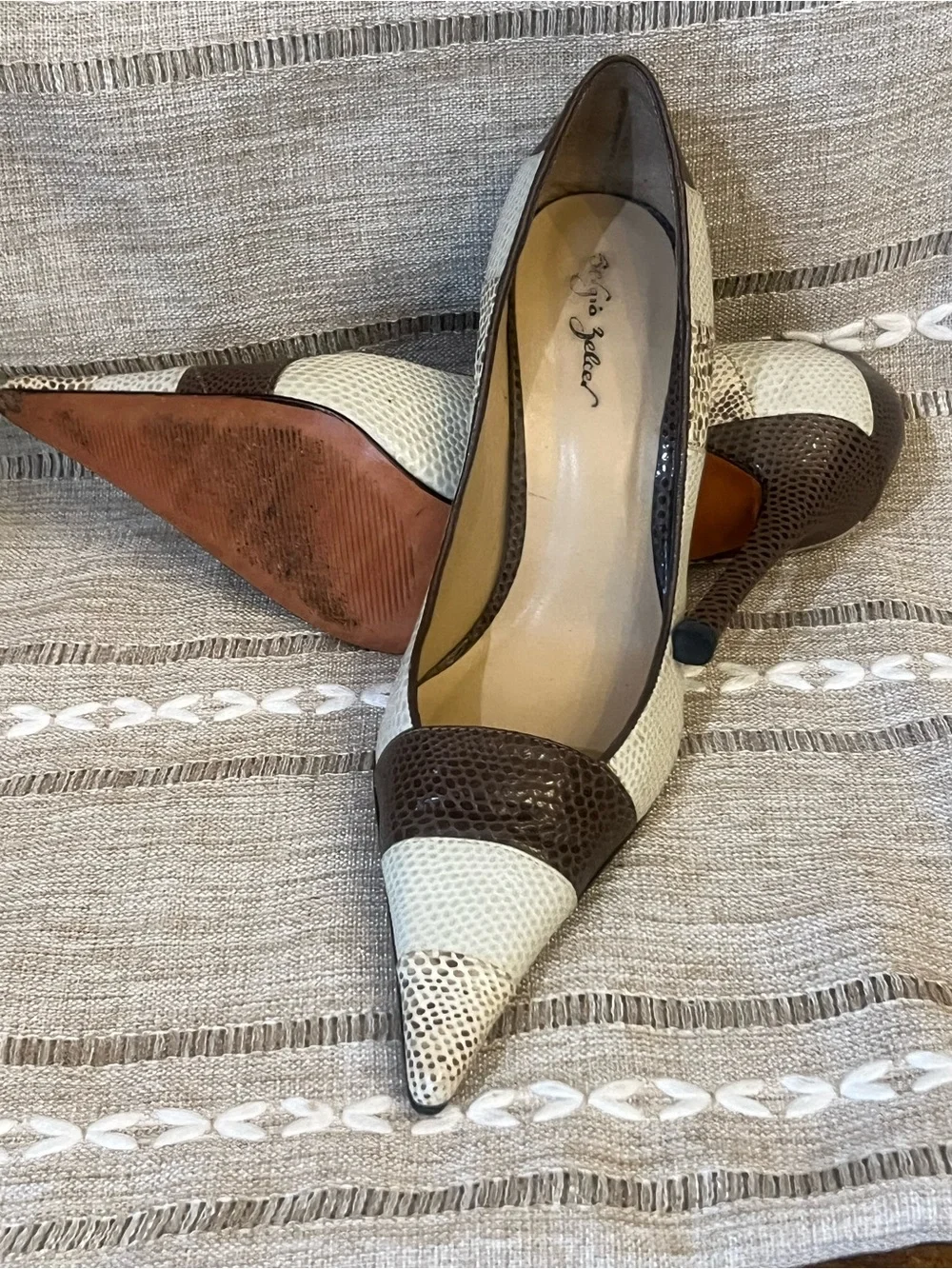 Sergio Zelcer Brown and Cream Pointed Toe Snakeskin Pumps - Picture 4 of 6